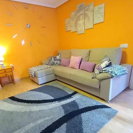 La Casa De Tuti Apartment *